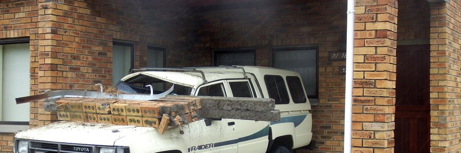 Gansbaai Eende Reenweer nie goed vir bakkie nie_1